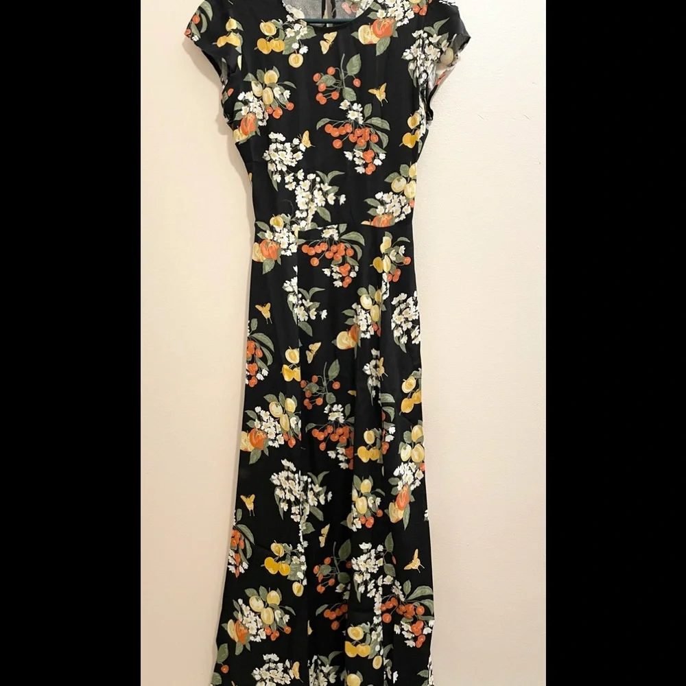 Reformation Gavin dress  authentic - Picture 6 of 8